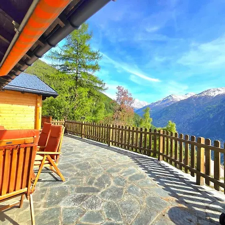 Chouc Per Le Avec Terrasses Et Vue
