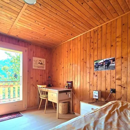 Chouc Per Le Avec Terrasses Et Vue *